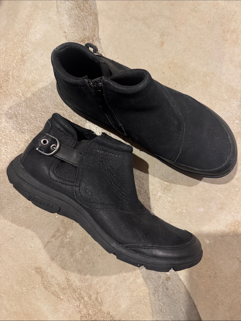 Merrell Black Women's Ankle Booties with Side Zipper 7.5